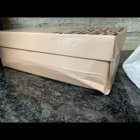 NWT Vicenza Raffia Brazilian heels size 5 - Picture 7 of 8